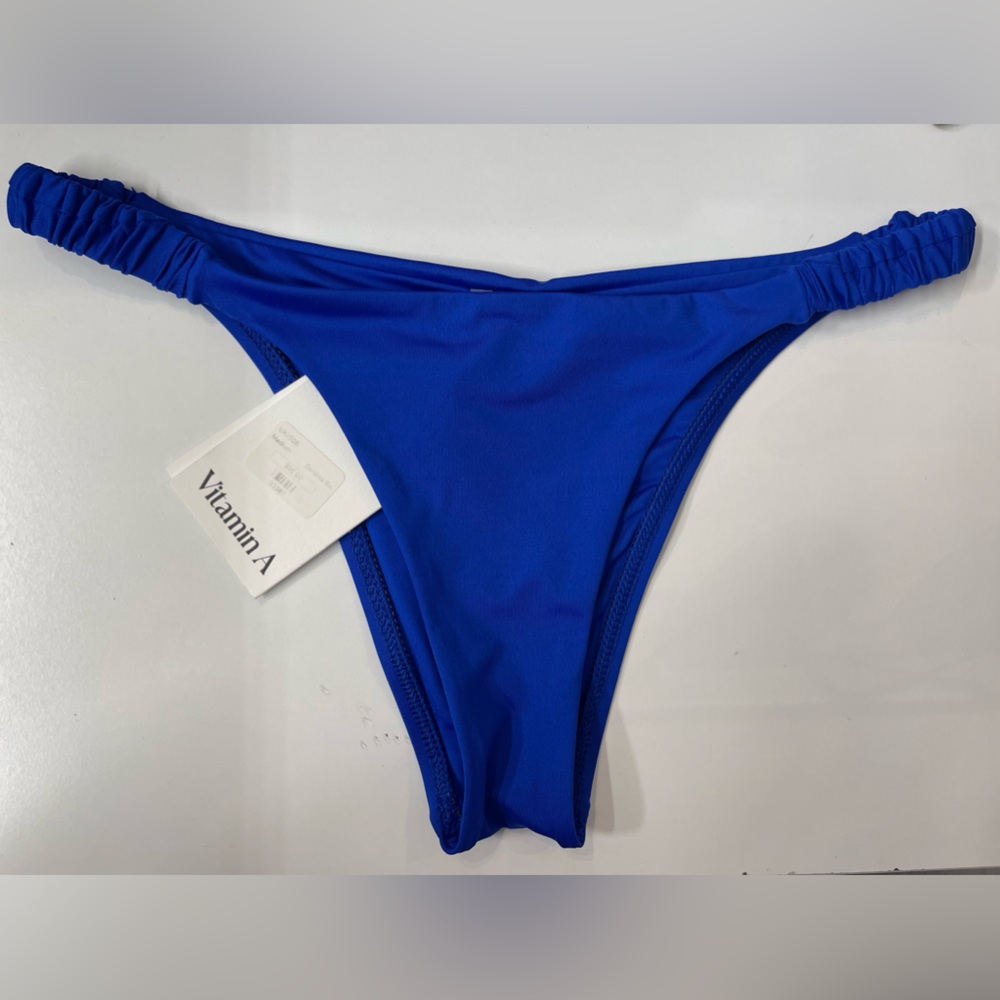 Vitamina A Sardinia Blue Bottom - Picture 3 of 5